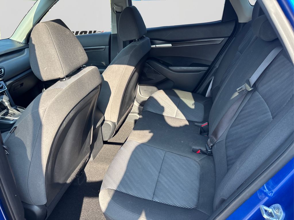 2022 Kia Seltos LX photo 10
