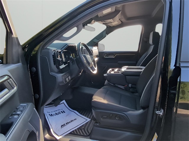 2022 Chevrolet Silverado 1500 LT photo 11