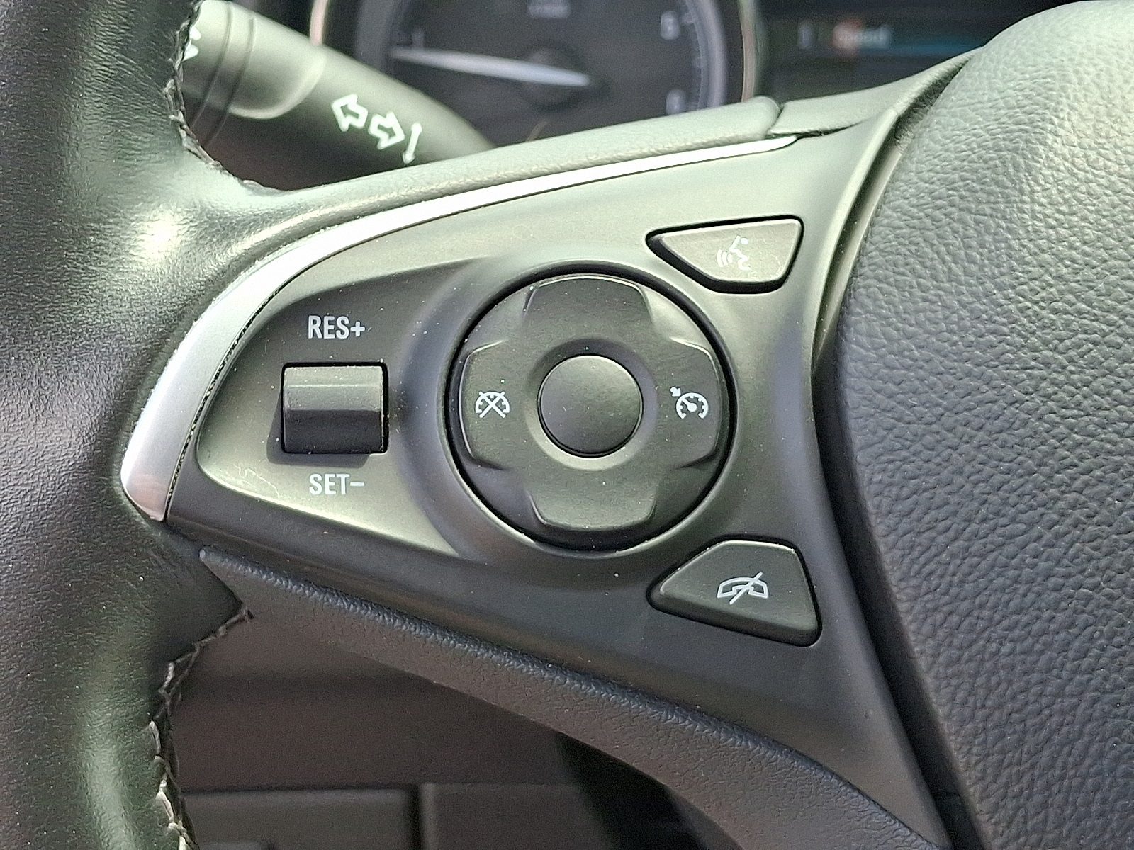 2020 Buick Envision Preferred photo 21