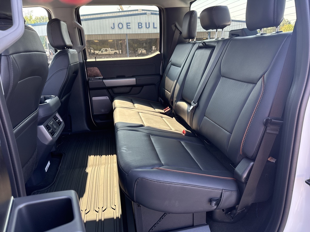2026 Ford F-250 Lariat photo 22