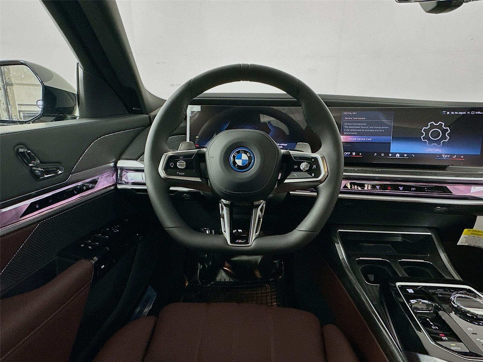 2026 Bmw 750e photo 11