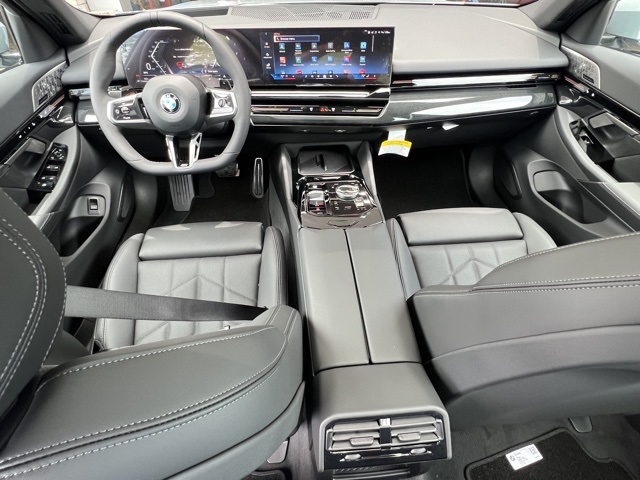 2026 Bmw 530i photo 2