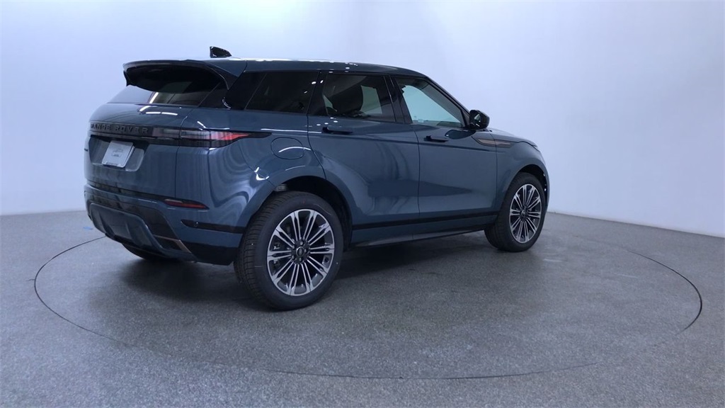2024 Land Rover Range Rover photo 7