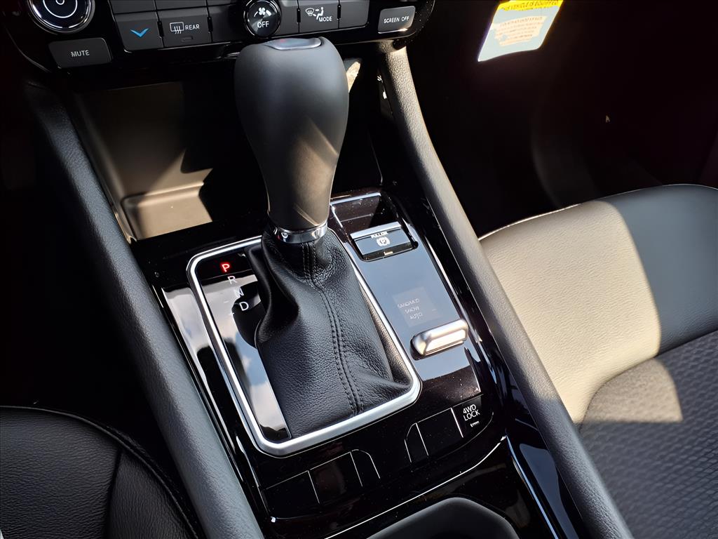 2026 Jeep Compass Latitude Altitude photo 10