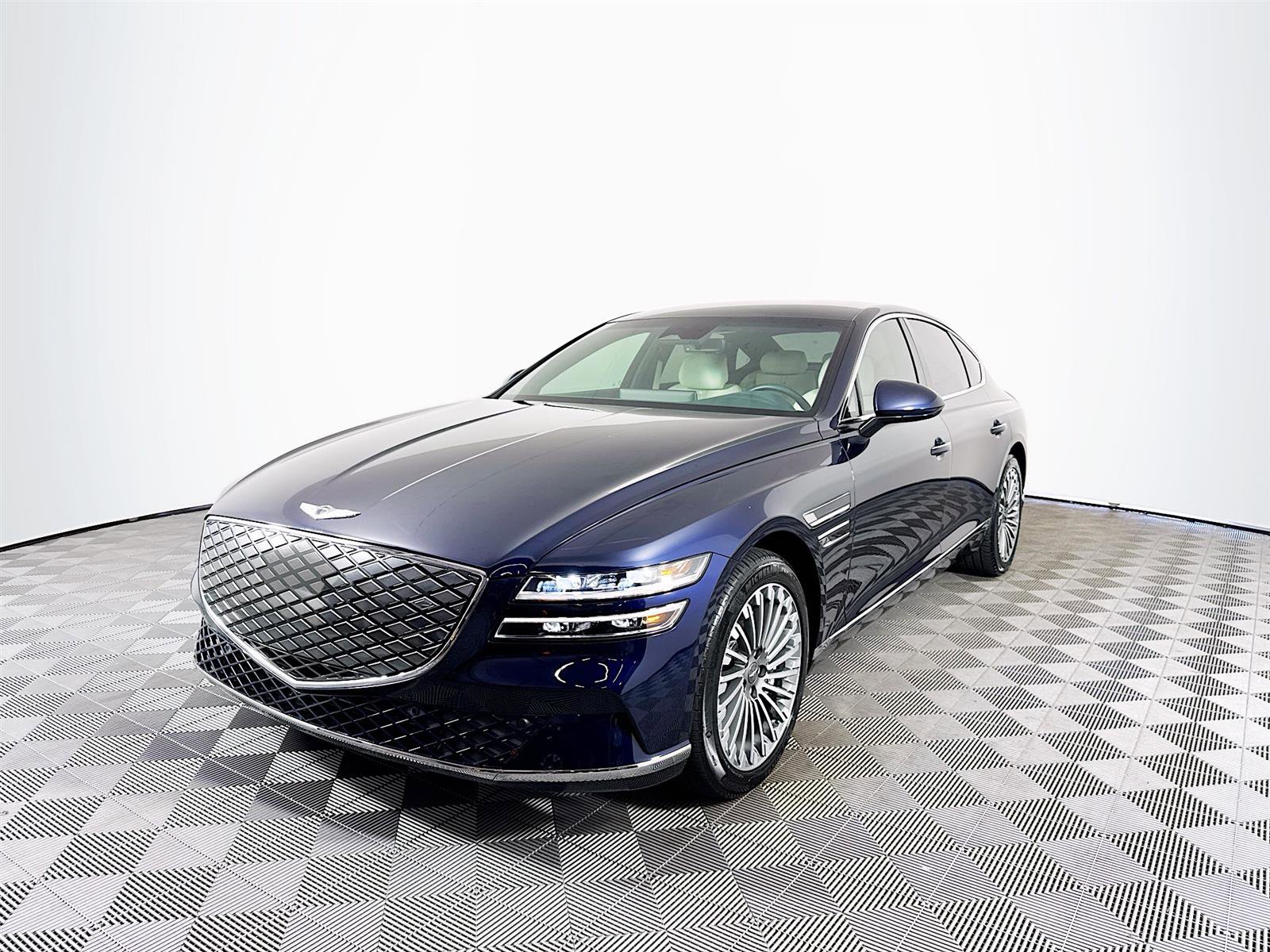 2024 Genesis Electrified G80 Advanced Prestige photo 3