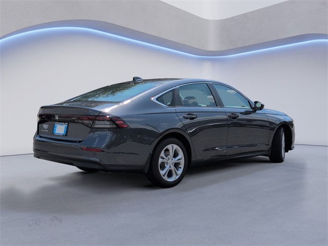 2025 Honda Accord 1.5T LX photo 3