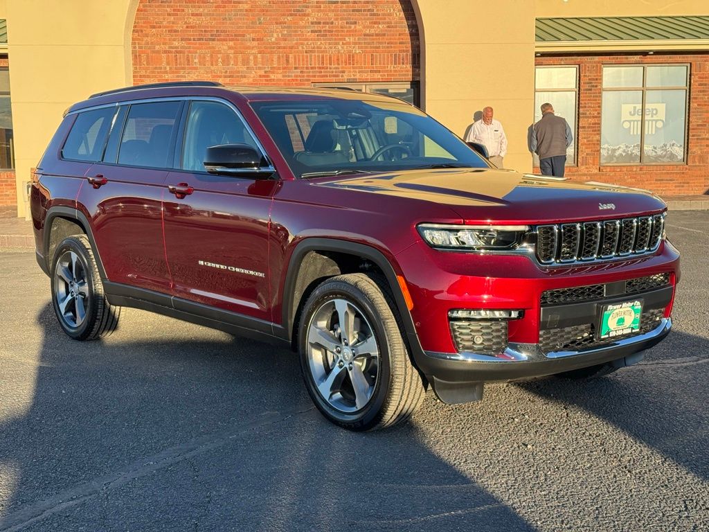 2025 Jeep Grand Cherokee L Limited's photo