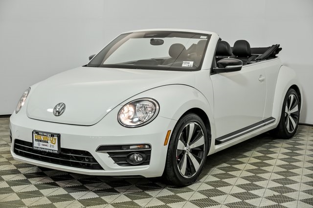 2013 Volkswagen Beetle photo 4