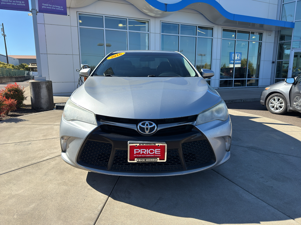 Used 2016 Toyota Camry Special Edition with VIN 4T1BF1FK0GU152378 for sale in McMinnville, OR