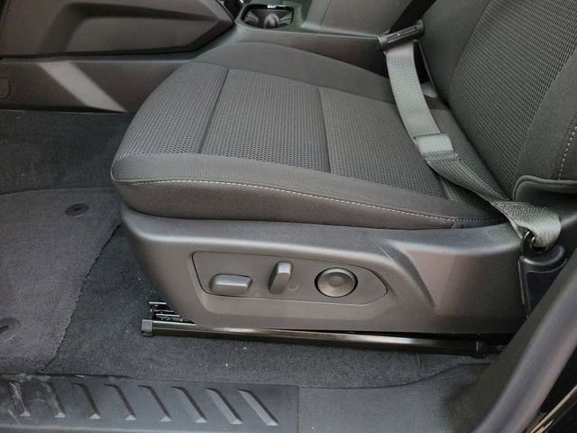 2025 Chevrolet Colorado Work Truck LT photo 5