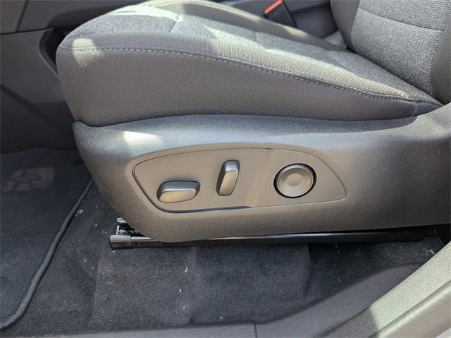 2025 Gmc Acadia Elevation photo 13
