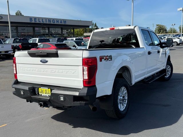 2021 Ford F-350 XLT photo 4