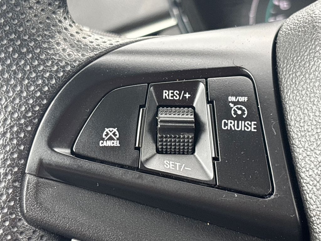 2017 Chevrolet Trax LS photo 28