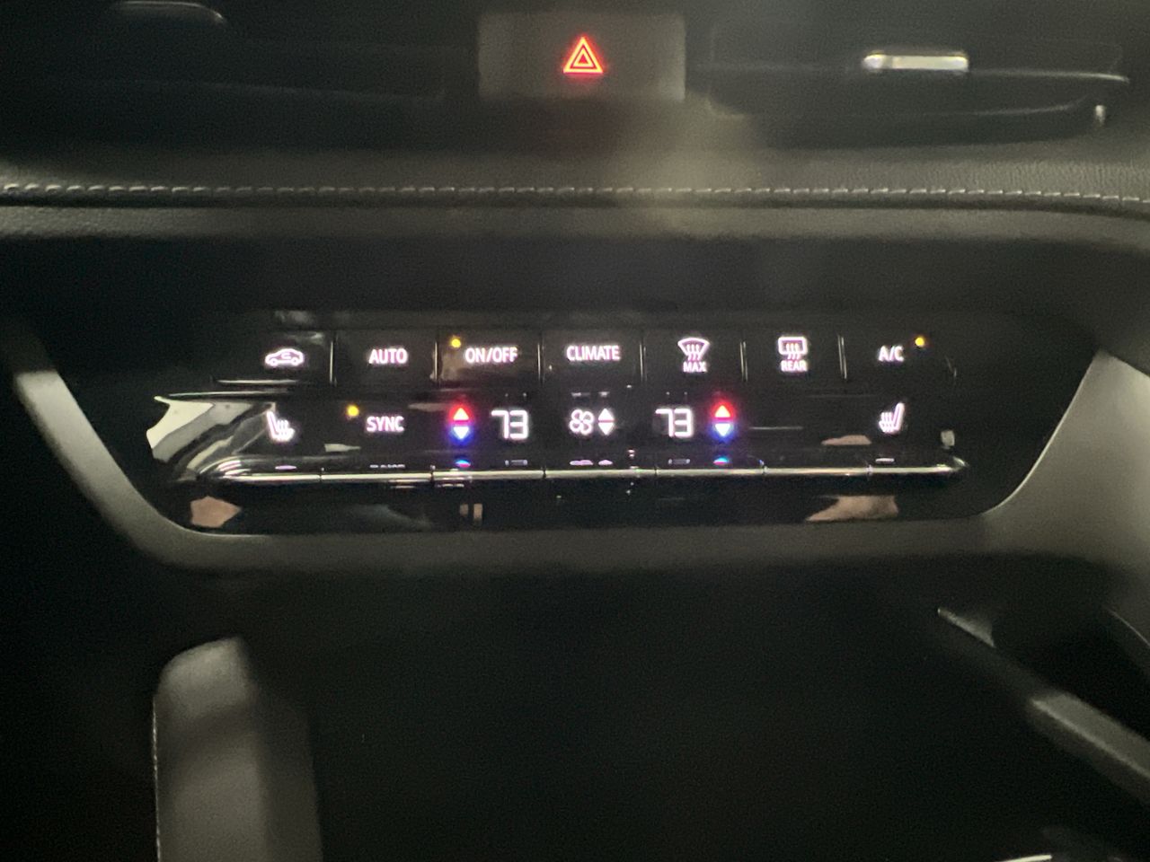 2023 Buick Envision Essence photo 17