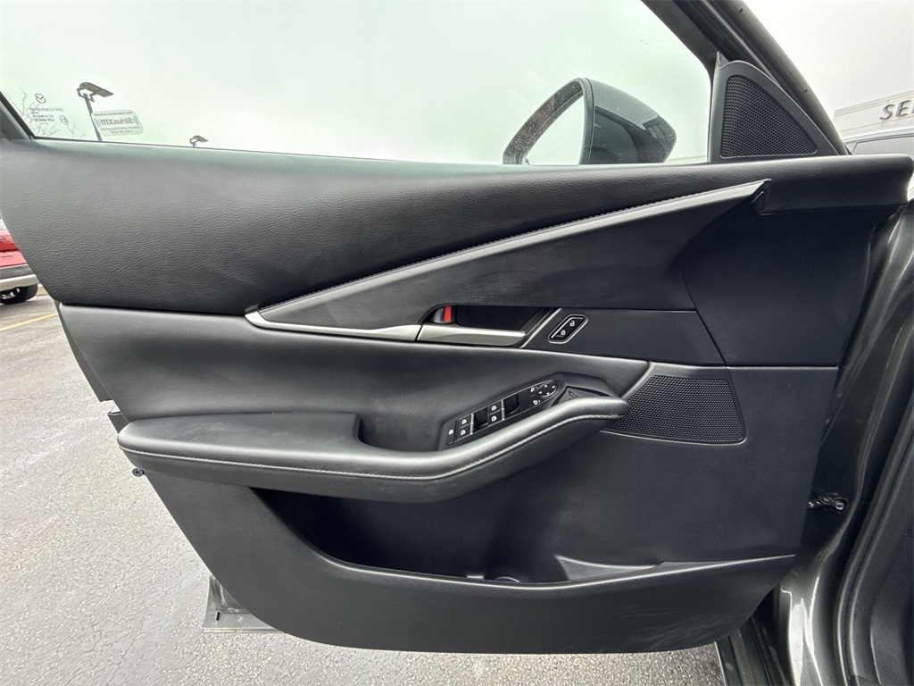 2024 MAZDA CX-30 - Image 12
