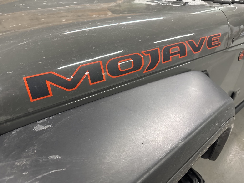 2021 Jeep Gladiator Mojave photo 3