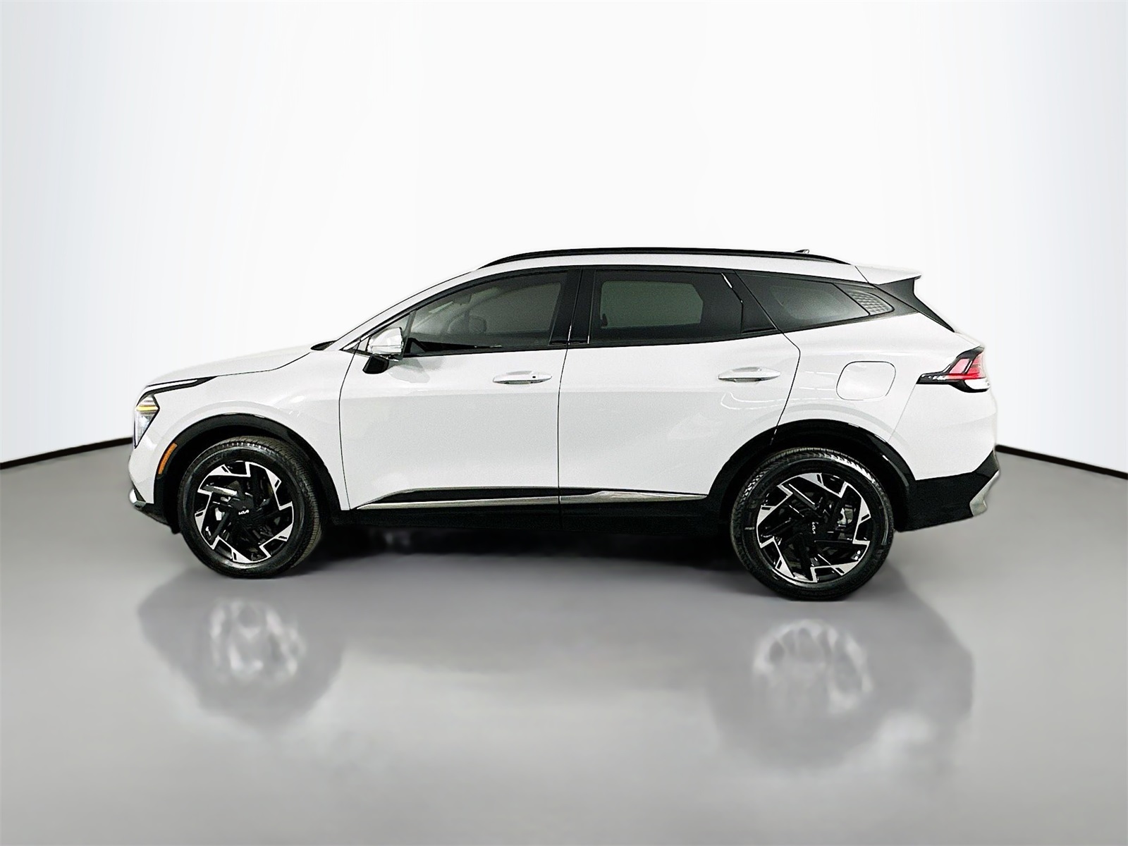 2024 Kia Sportage photo 4