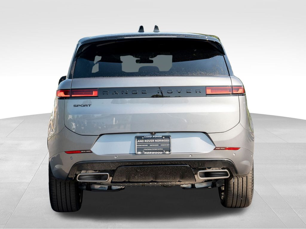 2025 Land Rover Range Rover Sport SE photo 5