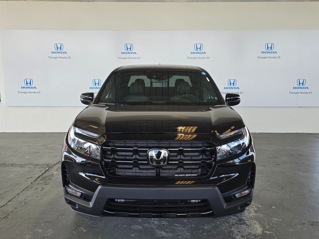 2025 Honda Ridgeline Black Edition photo 2