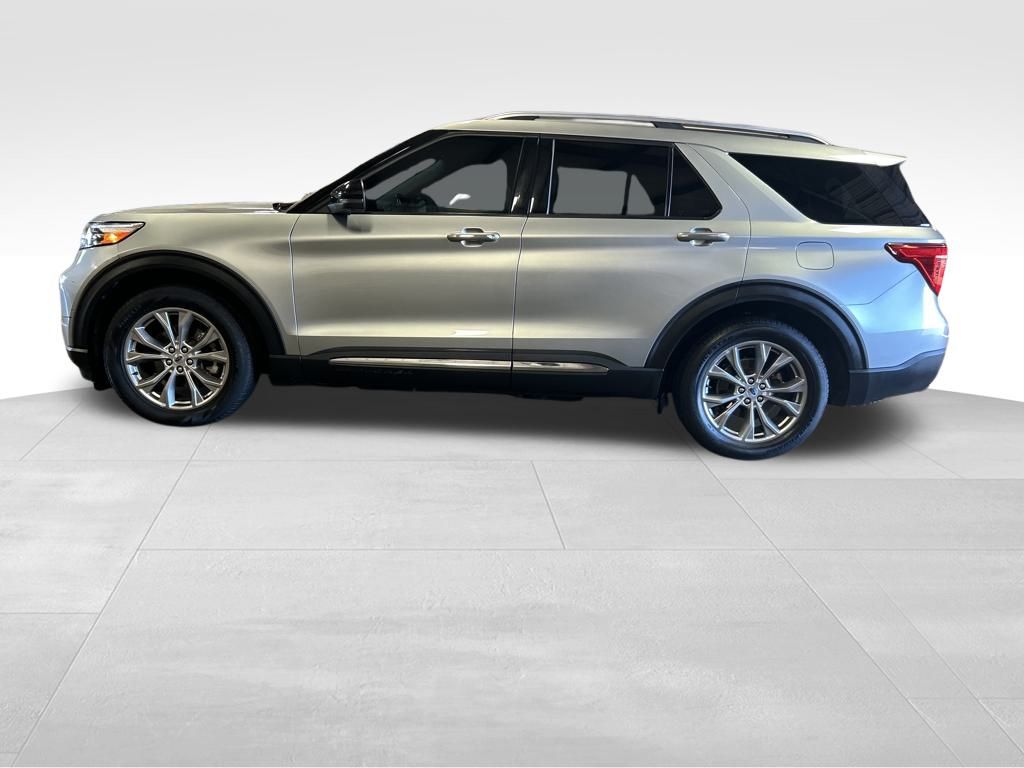 2023 Ford Explorer Limited photo 3