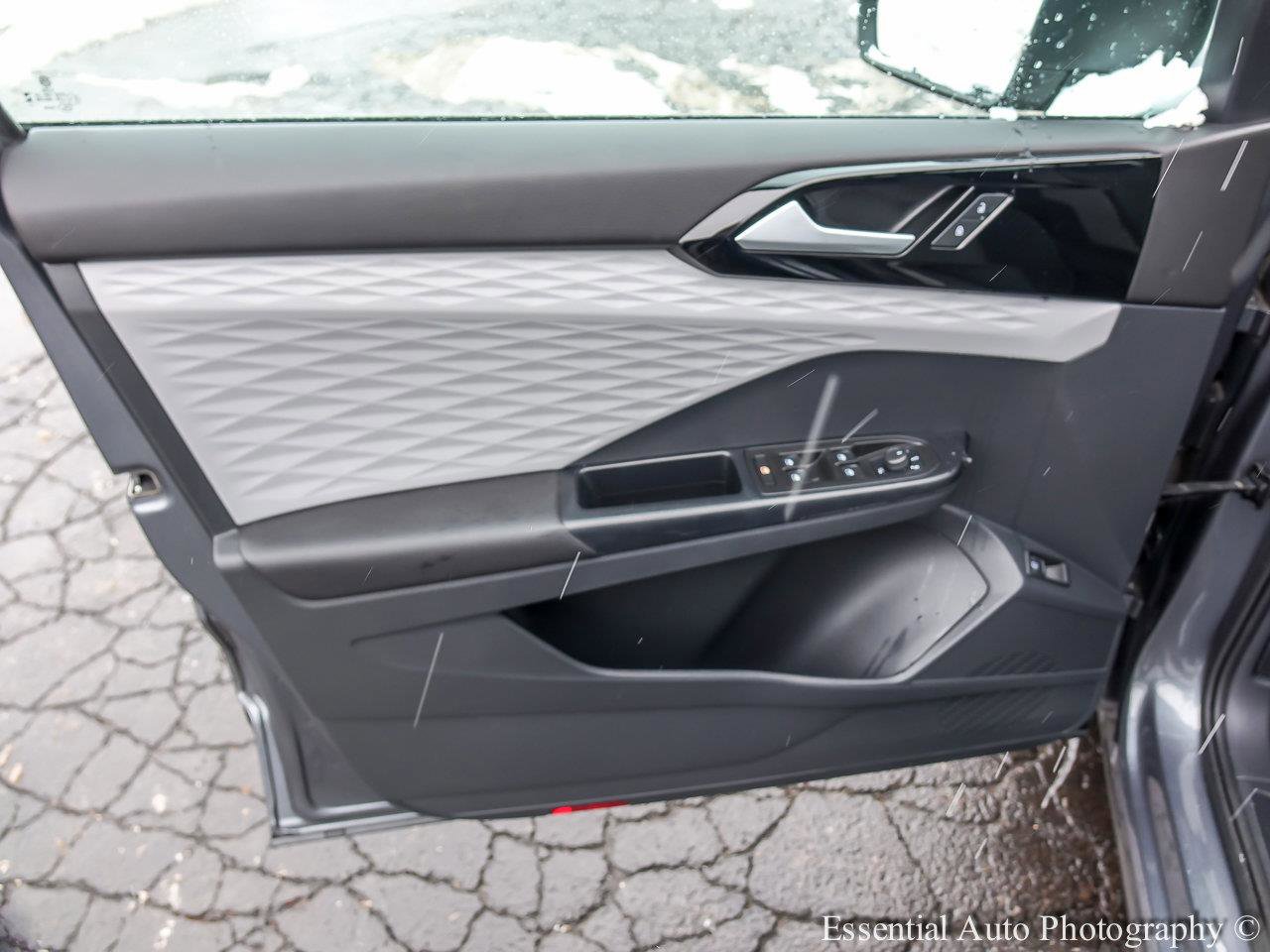 2023 VOLKSWAGEN TAOS - Image 16