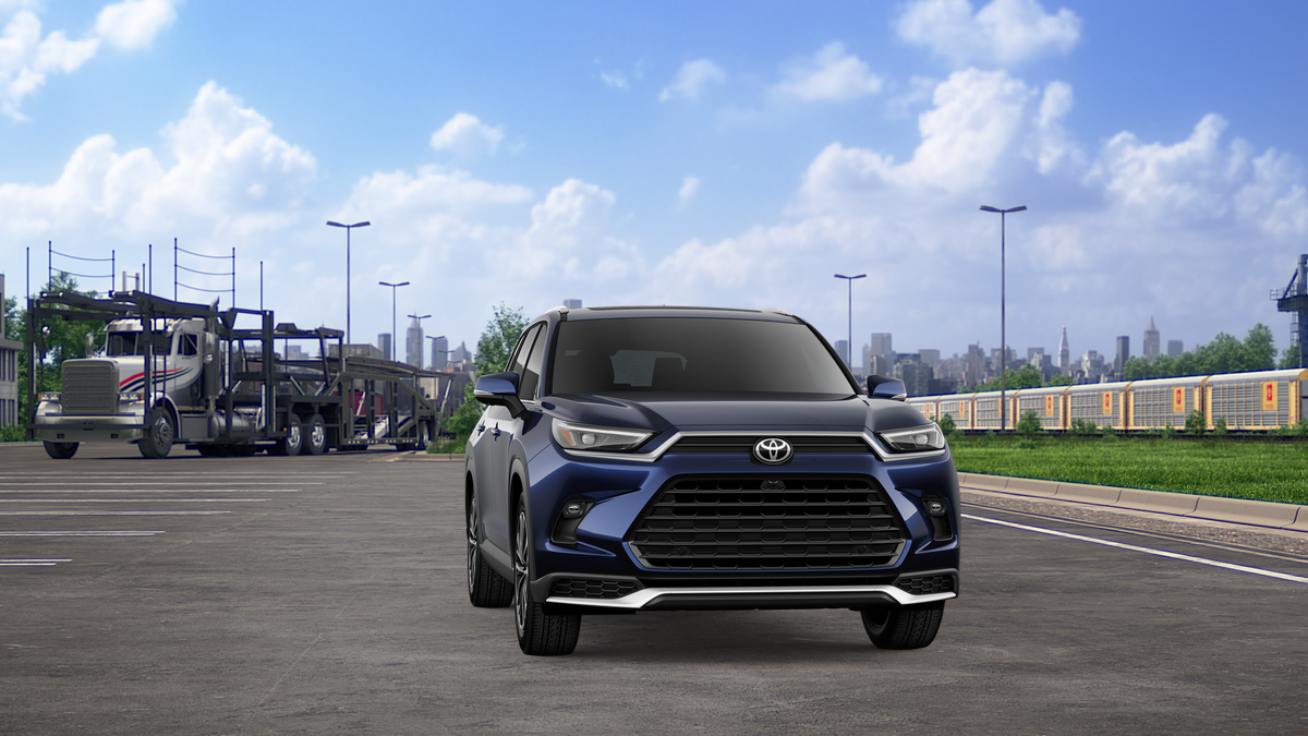 2026 Toyota Grand Highlander Hybrid MAX Platinum AWD photo 14