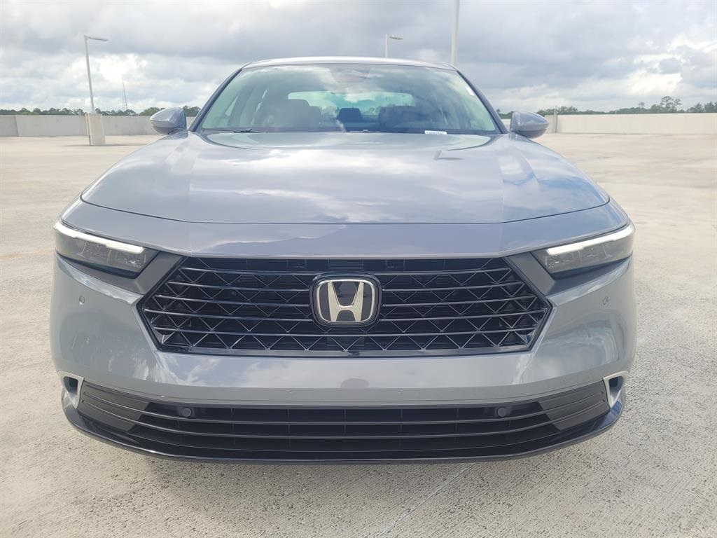 2025 Honda Accord Hybrid Touring photo 2
