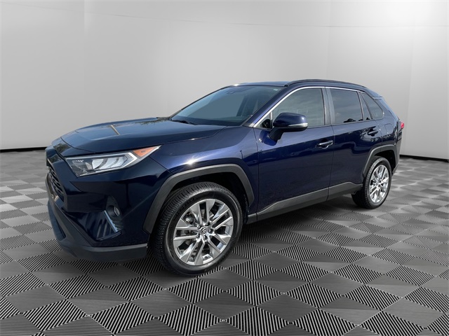 2021 Toyota RAV4 XLE Premium's photo