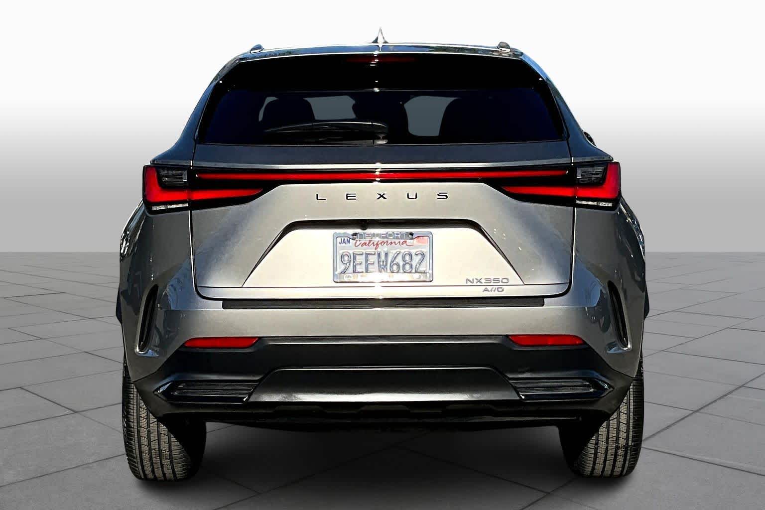 2023 Lexus NX 350 photo 4