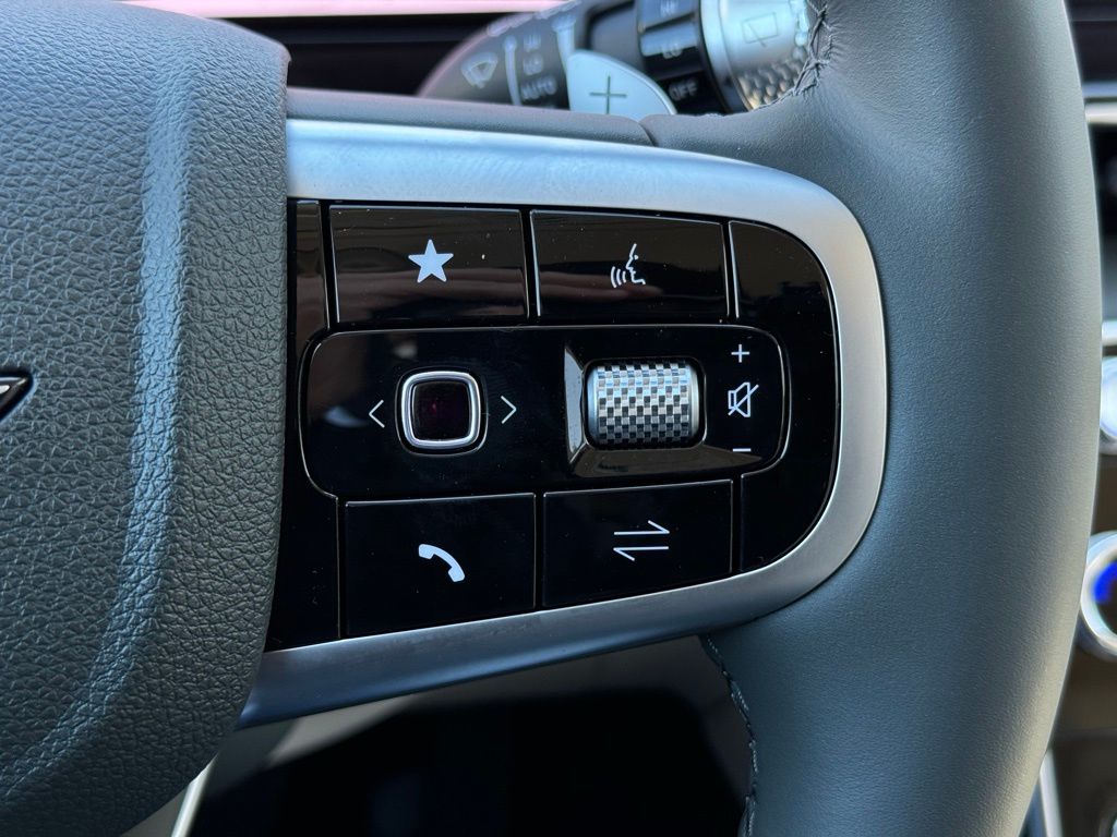 2025 Genesis GV80 2.5T AWD photo 23