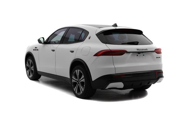 2025 Maserati Grecale photo 5