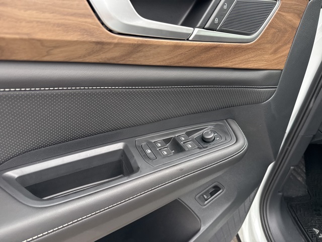 2026 Volkswagen Atlas SE Technology photo 24
