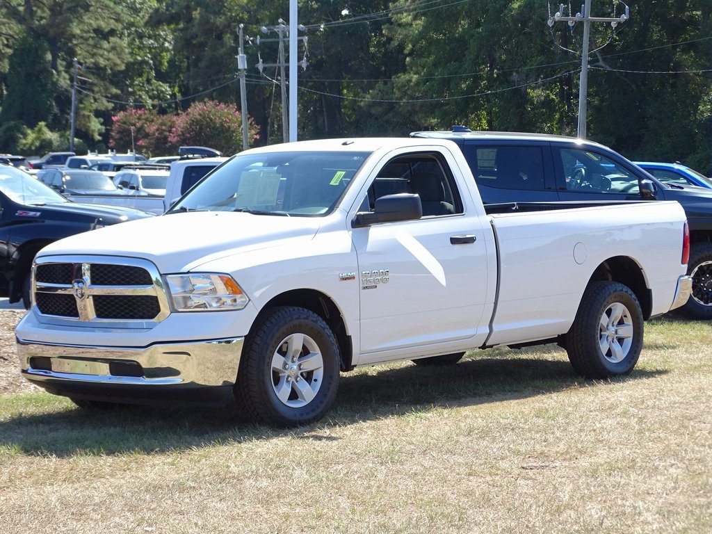 2019 Ram 1500 Classic Tradesman photo 2