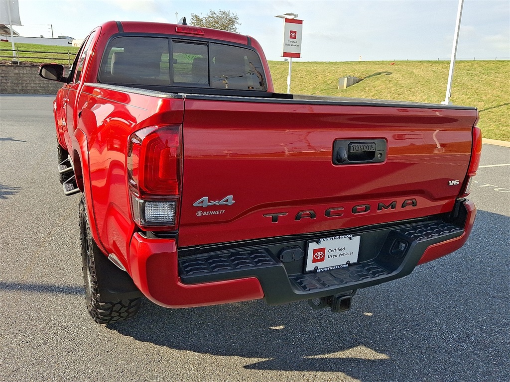 2022 Toyota Tacoma SR5 4x4 Access Cab photo 8