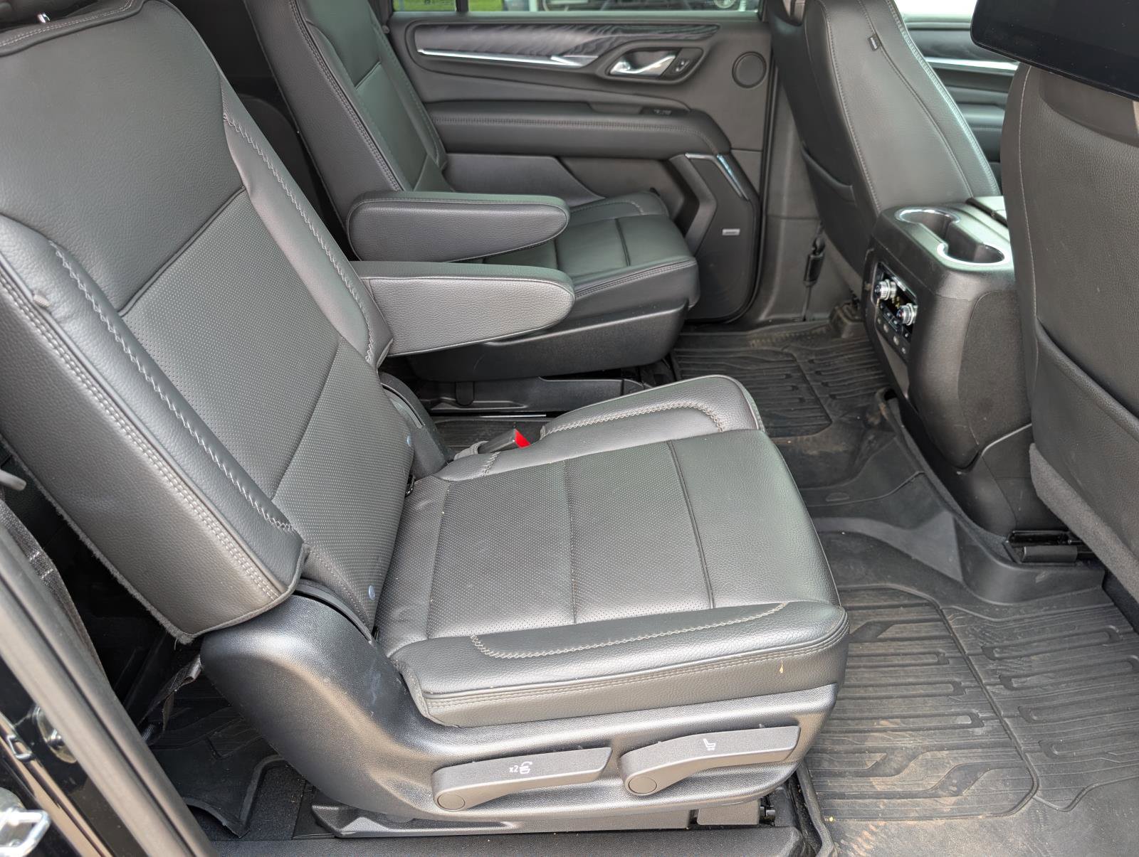 2023 Gmc Yukon XL Denali photo 5