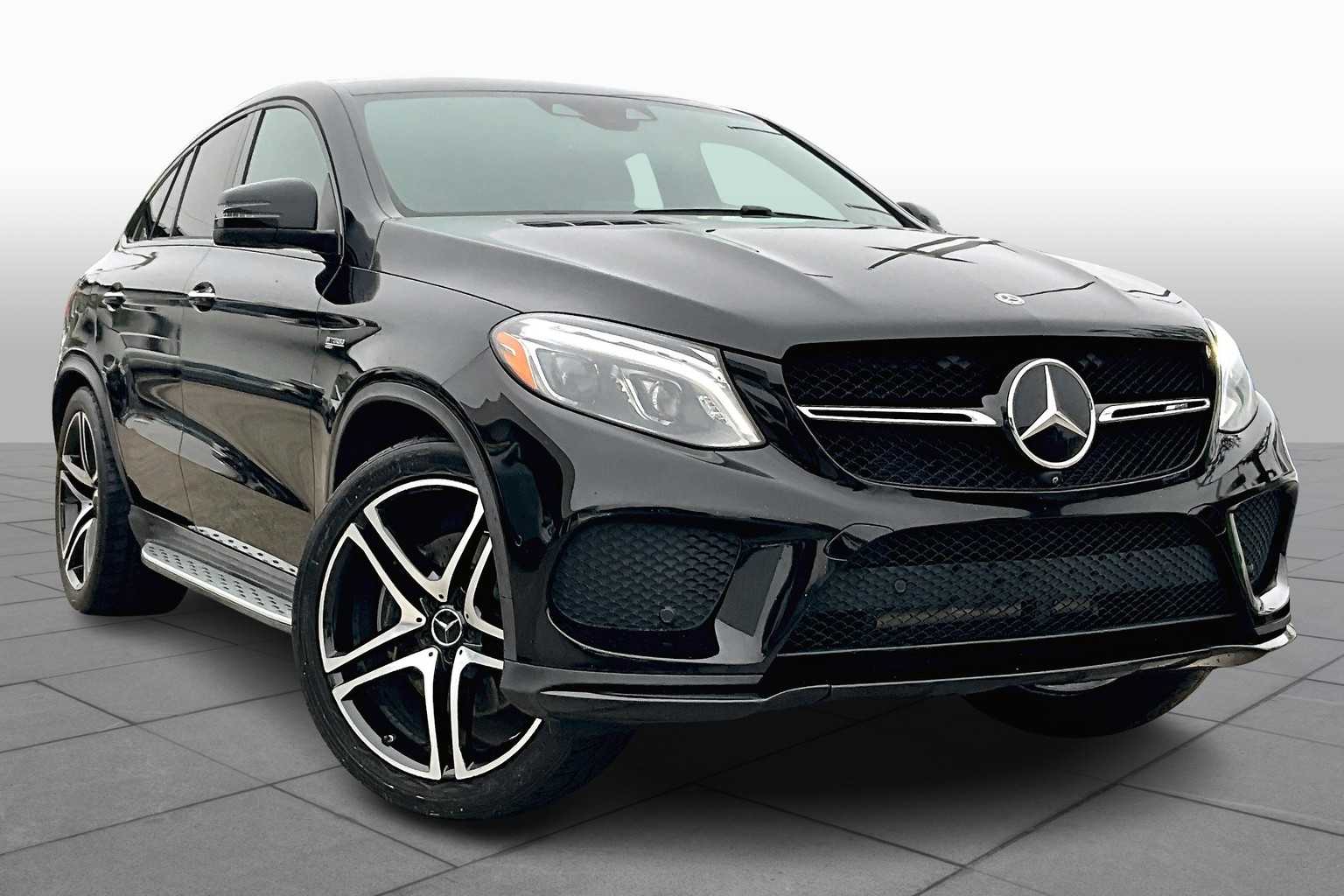2019 Mercedes Benz GLE AMG 43 photo 2