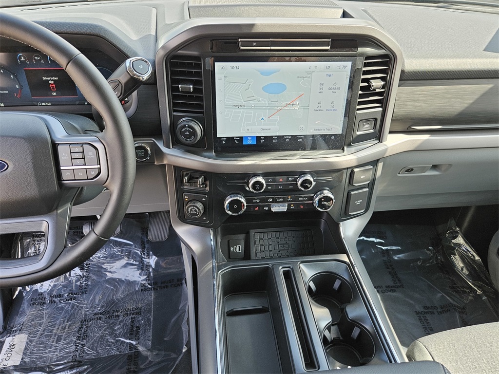 2025 Ford F-150 XLT photo 20