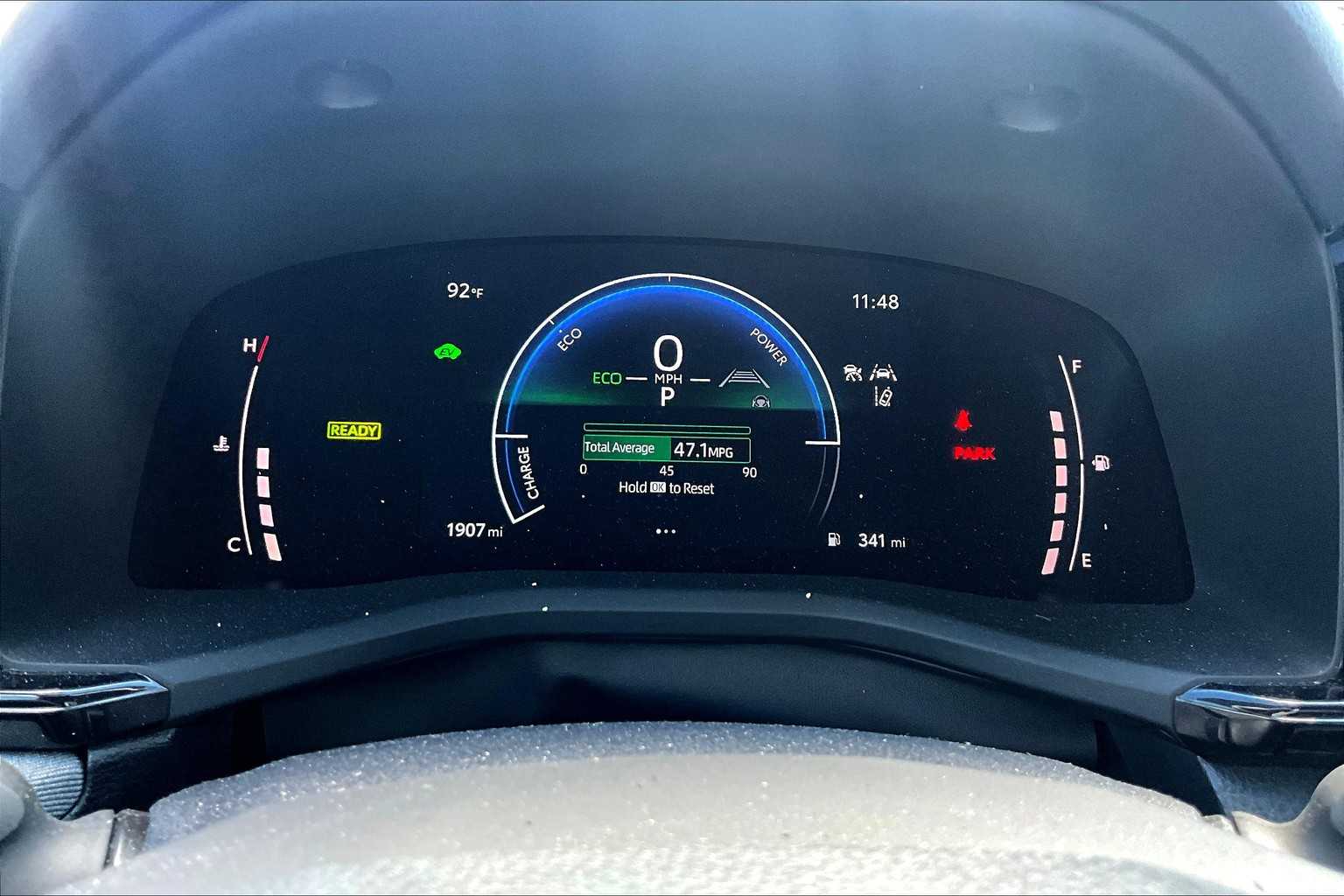 2025 Toyota Camry LE photo 22