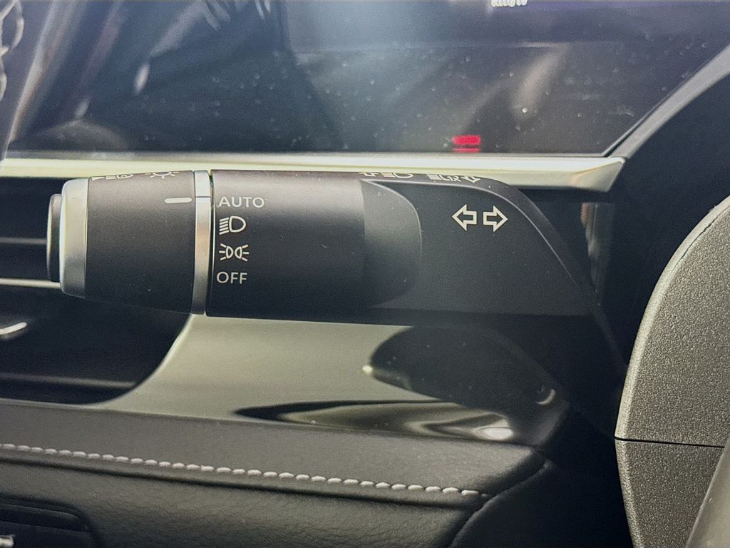 2025 Infiniti QX80 Pure photo 9