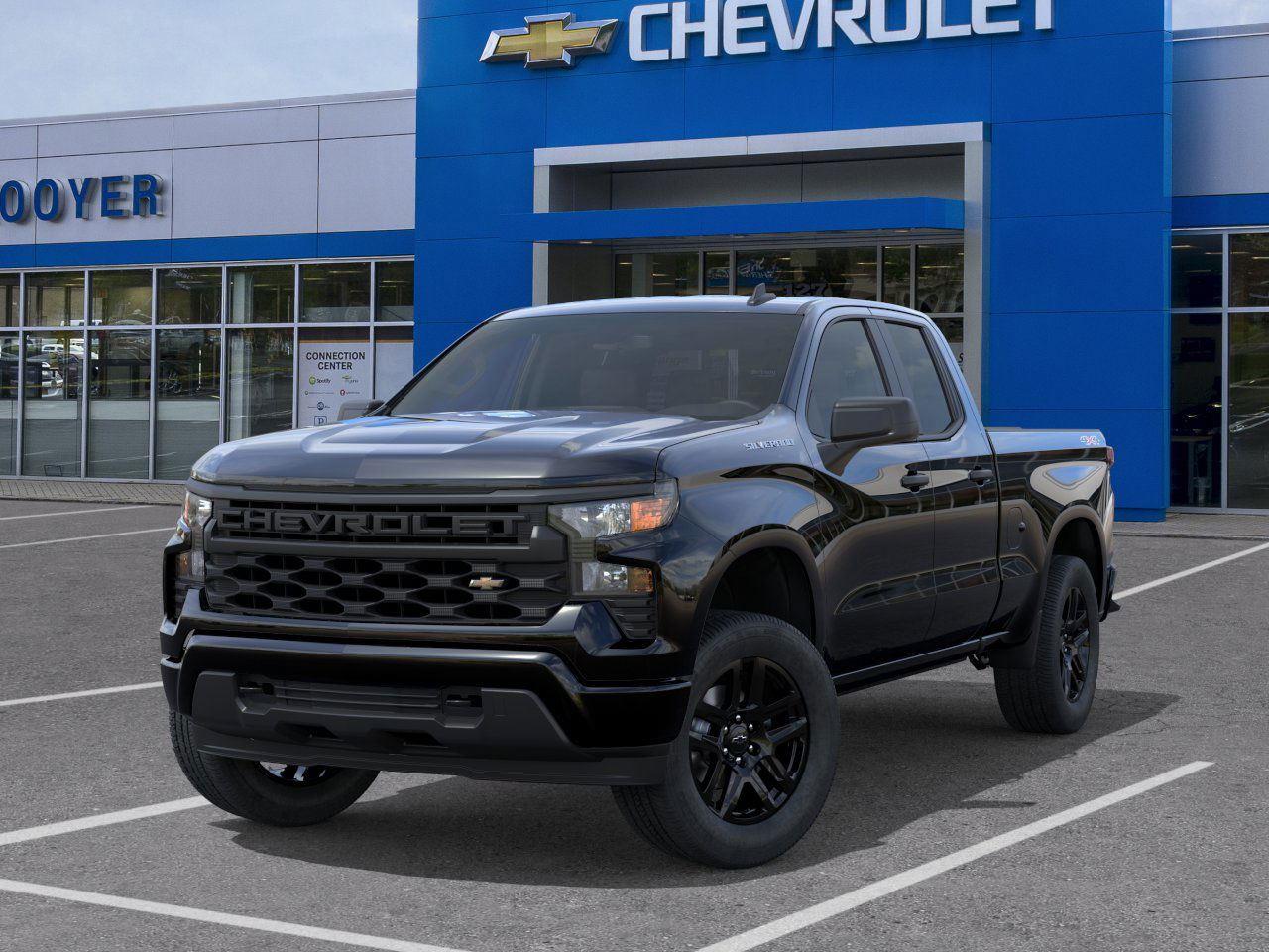 2026 Chevrolet Silverado 1500 Custom photo 5