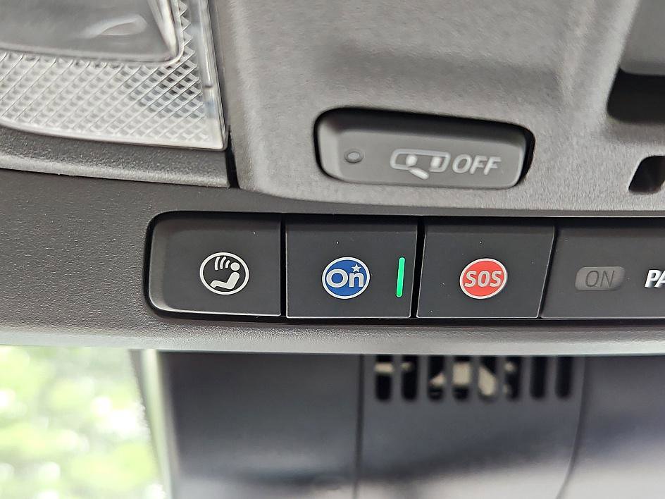 2025 Chevrolet Silverado 2500HD LTZ photo 19