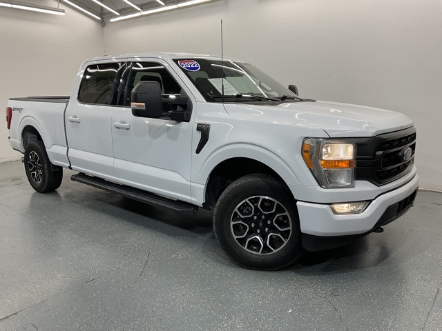 2022 Ford F-150 XLT photo 2