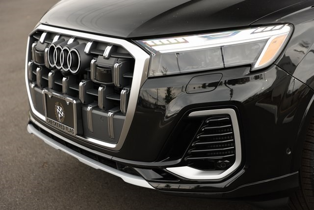 2025 Audi Q7 55 Prestige photo 14