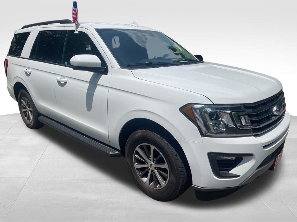2021 Ford Expedition XLT photo 9