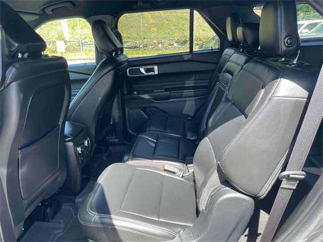 2020 Ford Explorer XLT photo 10