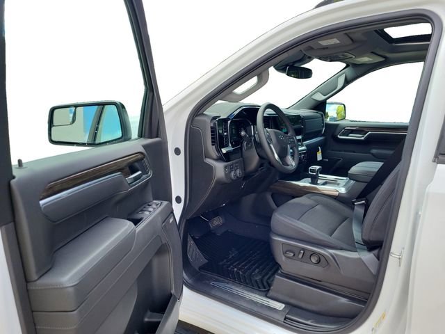 2026 Chevrolet Silverado 1500 RST photo 9