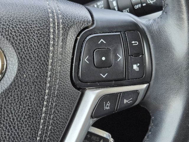 2017 Toyota Highlander Limited photo 19