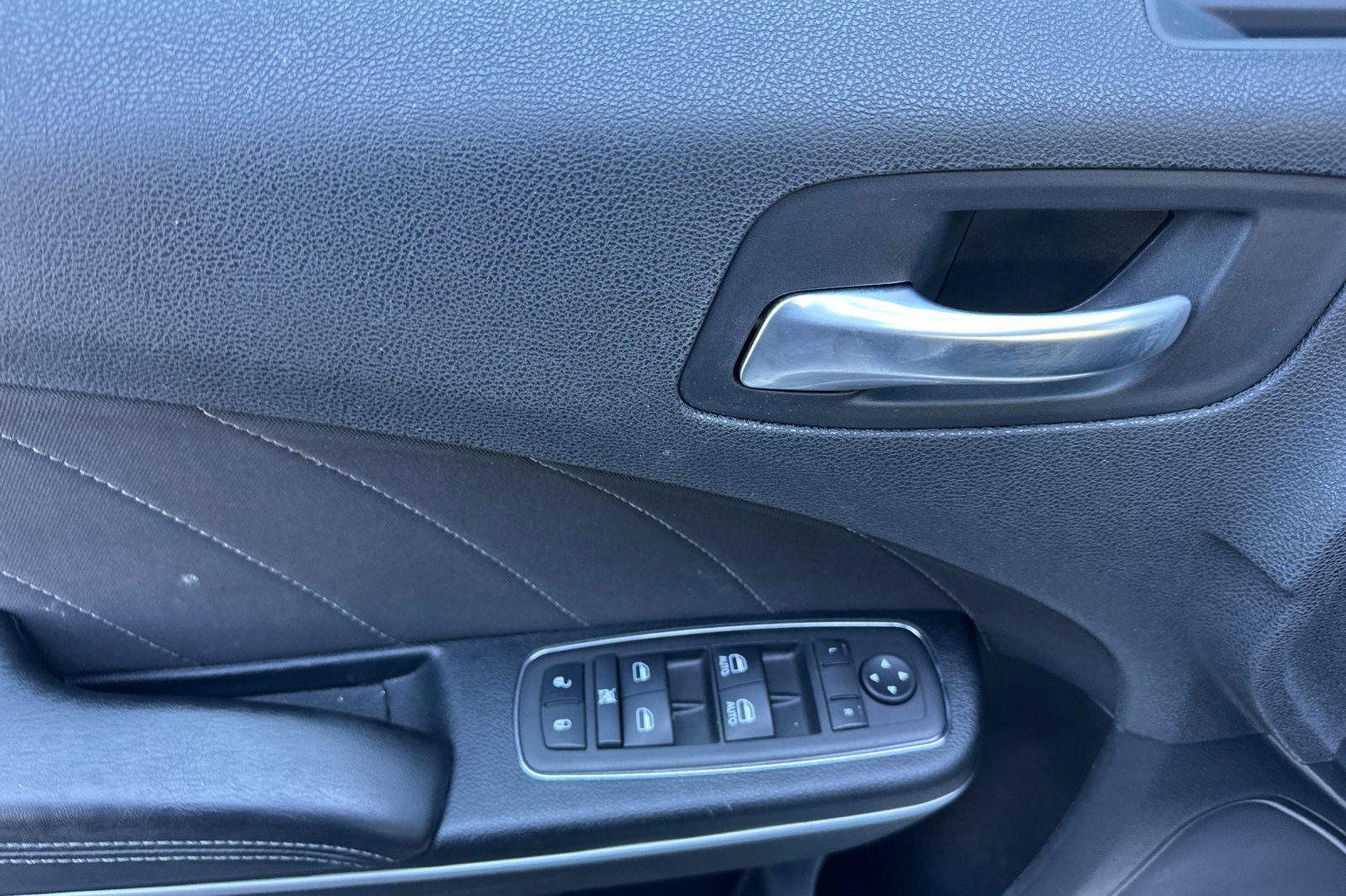 2023 Dodge Charger SXT photo 10