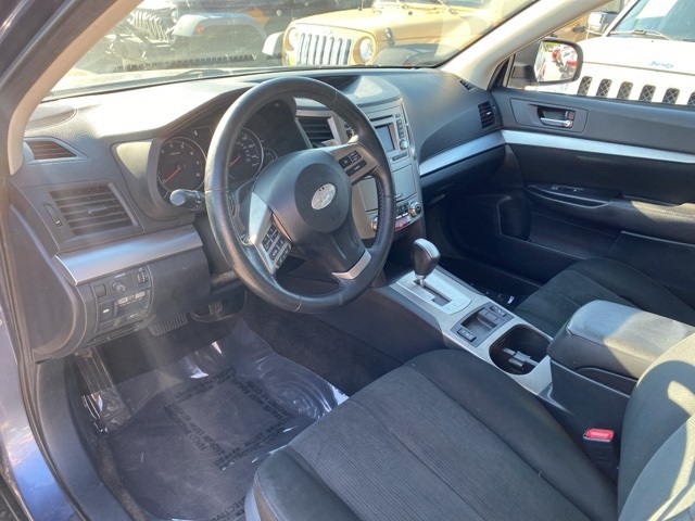 2014 Subaru Outback 2.5i Premium photo 7