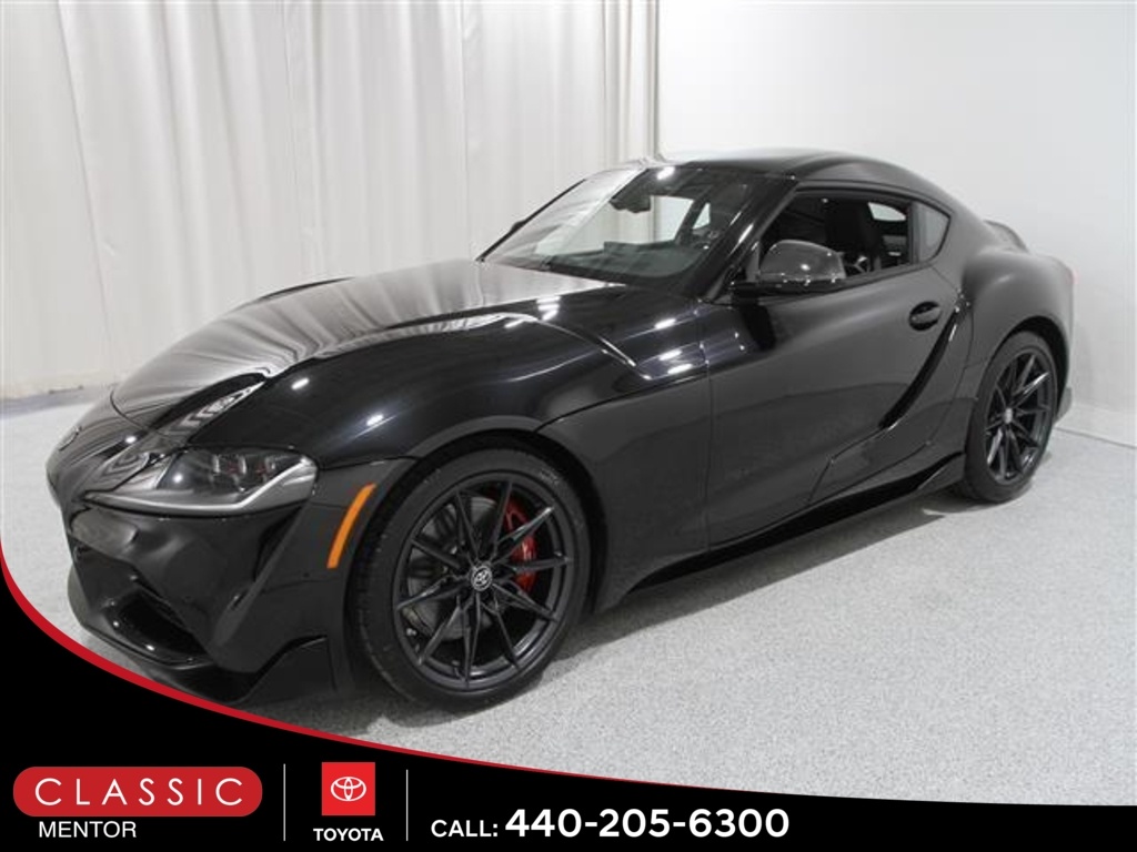 2024 Toyota Supra 3.0 Premium photo 3